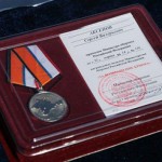 Шойгу учредил медаль “За возвращение Крыма”. Первый кавалер – Аксёнов