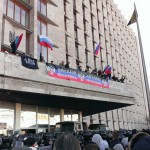 В городах юго-востока Украины проходят многотысячные пророссийские митинги