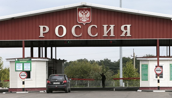 Международный автомобильный пропускной пункт «Нехотеевка» на границе России с Украиной