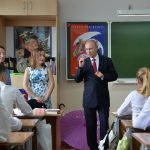 Путин поздравил школьников с Днём знаний
