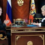 Медведев наградил Матвиенко медалью Столыпина I степени