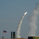 Расчеты ЗРК С-300 зенитных ракетных полков ЗВО провели на полигоне Ашулук боевые стрельбы